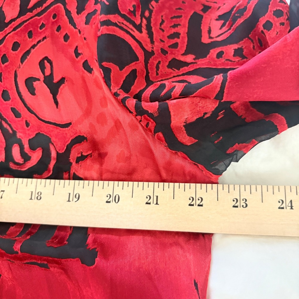 Chico's Size 2 Button Down Shirt Womens XL Red Black Silk Burnout Dark Feminine - Picture 9 of 11